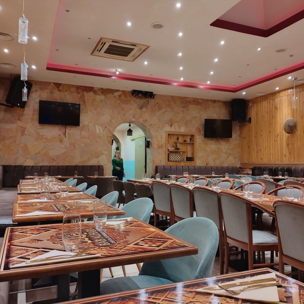 BAB ALHARA Restaurant مطعم باب الحارة 2